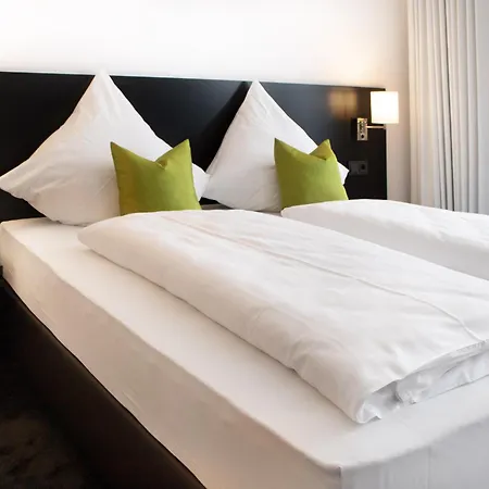 Hotel Lph By Wmm *