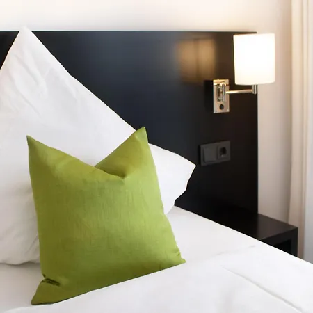 Lph By Wmm Hotel *