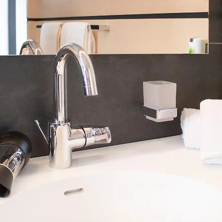 Lph By Wmm למפרטהיים